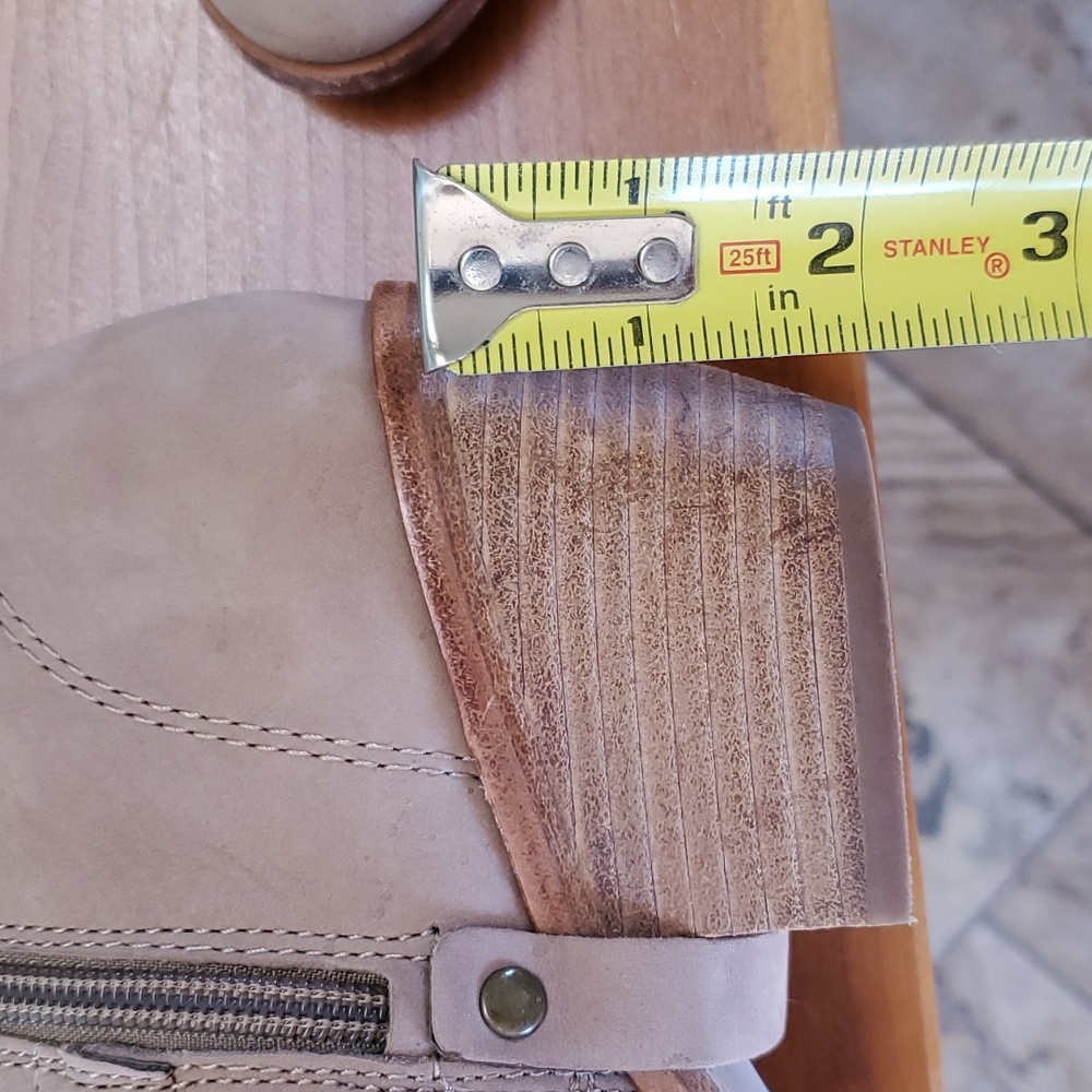 Vince Camuto booties - Picture 13 of 13